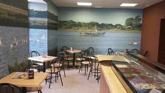 bar cafeteria puerta doñana